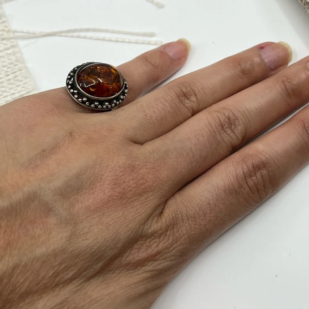 Vintage 925 Poland Baltic Amber Sterling Silver Ring, Size 5.5 - Picture 4 of 16